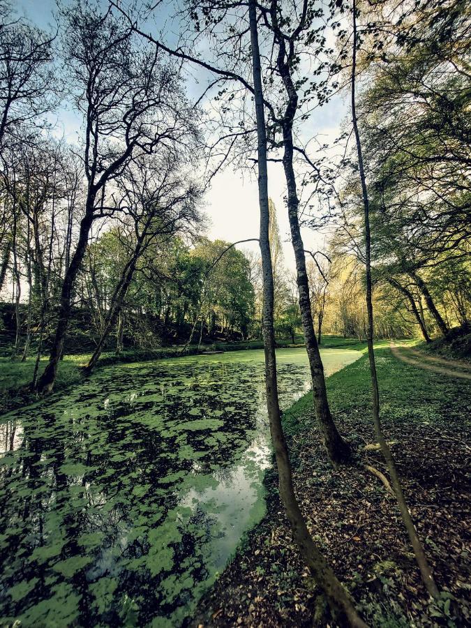 Domaine Du Val Sauvage *